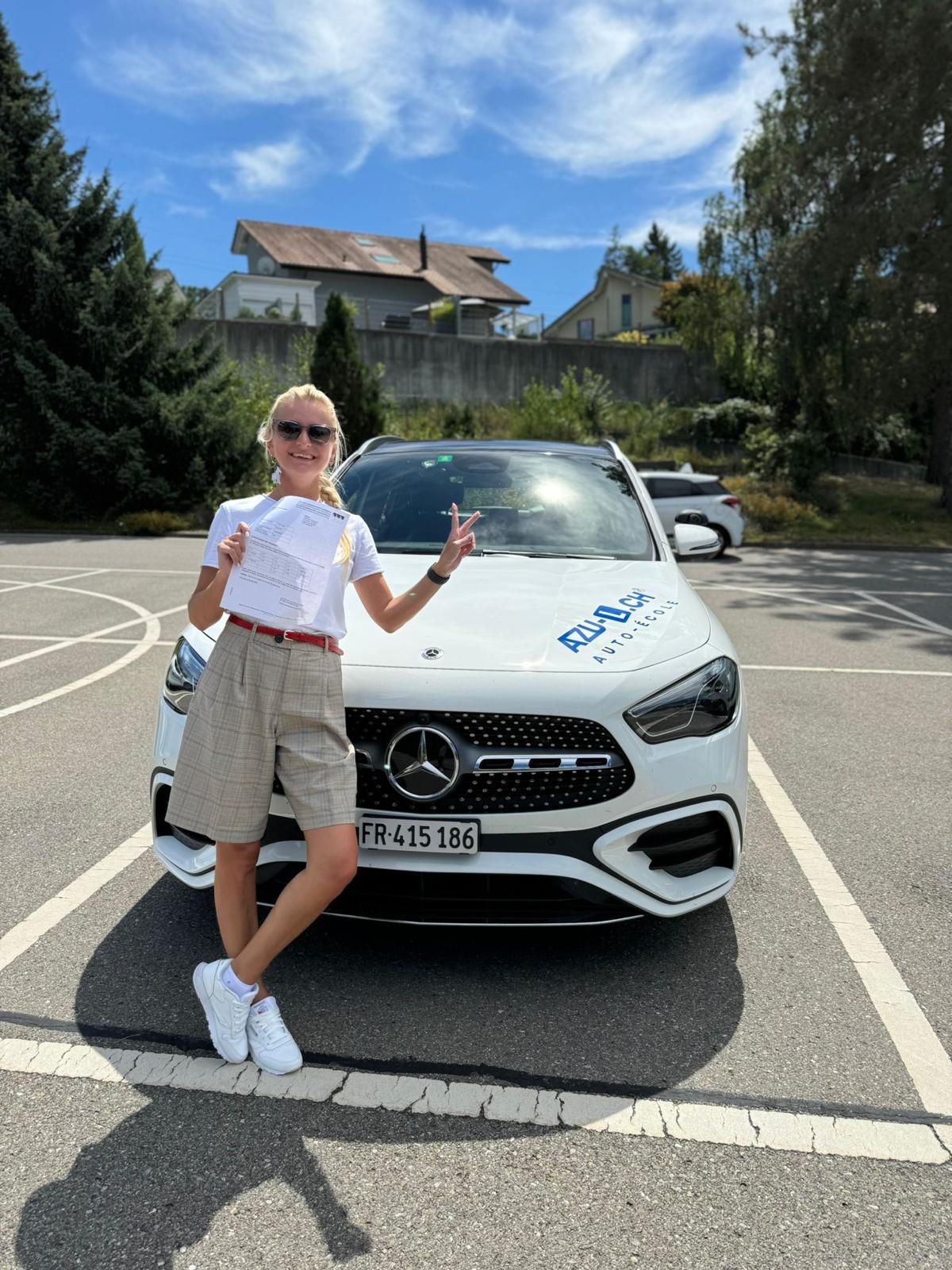 Moto d’apprentissage AZUL disponible pour les élèves à Fribourg